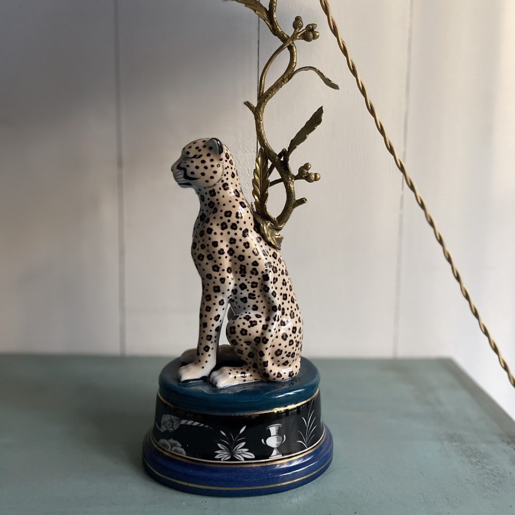 Coppia di lampade a ghepardi