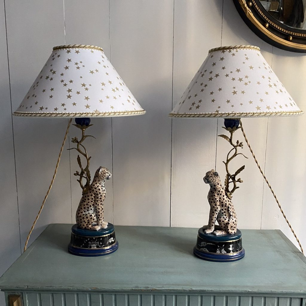 Coppia di lampade a ghepardi