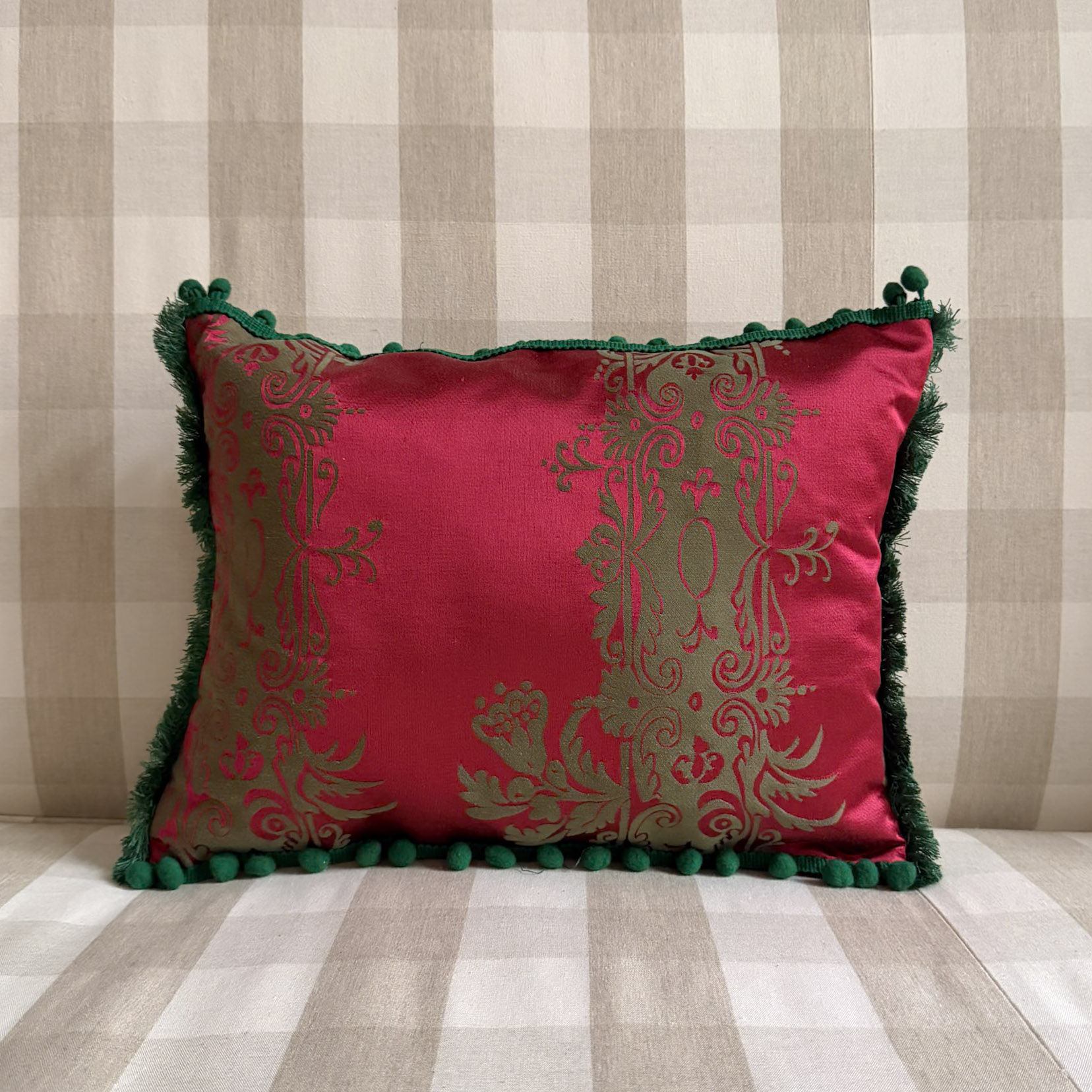 Cuscino in seta bordeaux