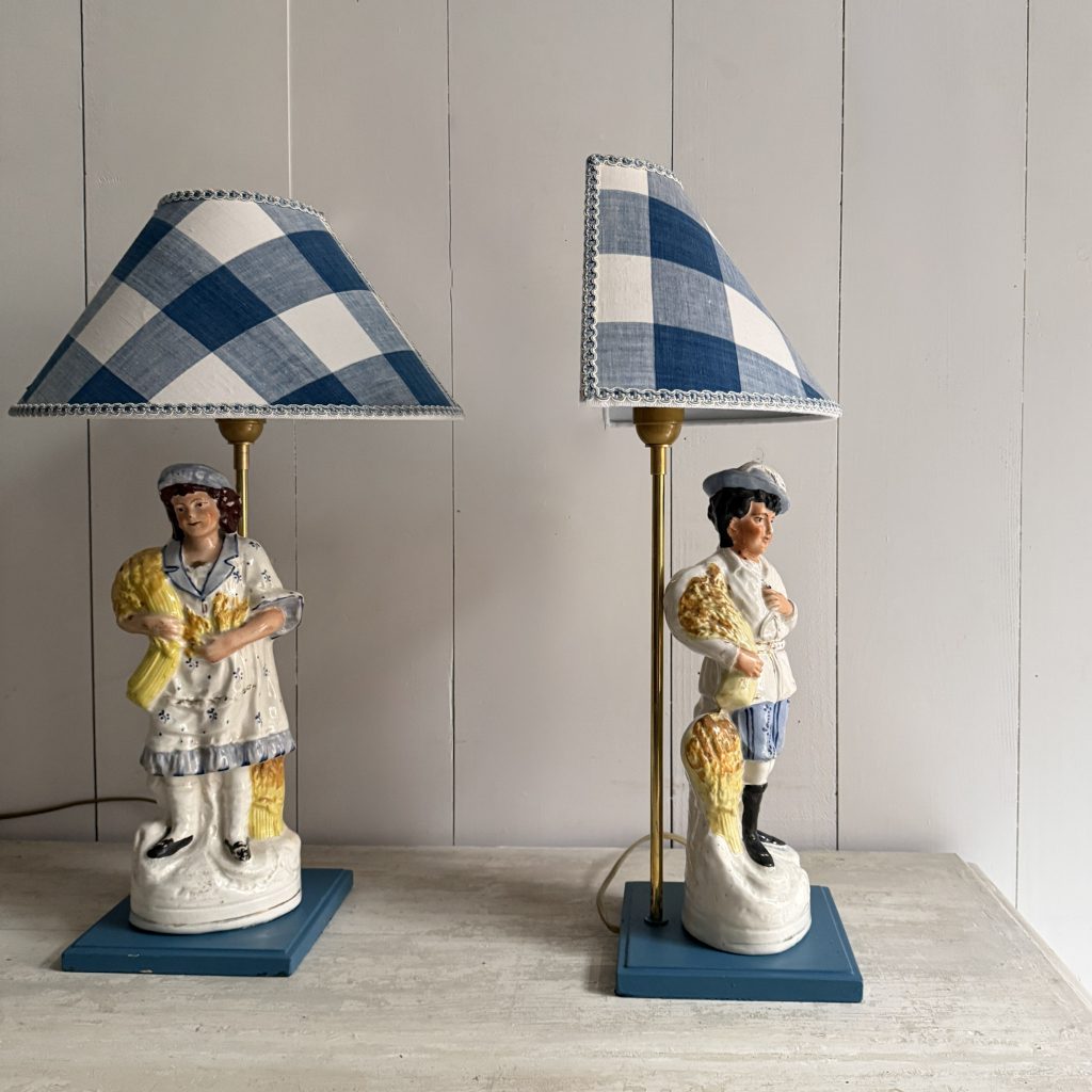 Coppia di lampade Staffordshire