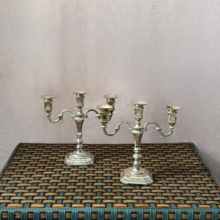 Coppia di candelieri