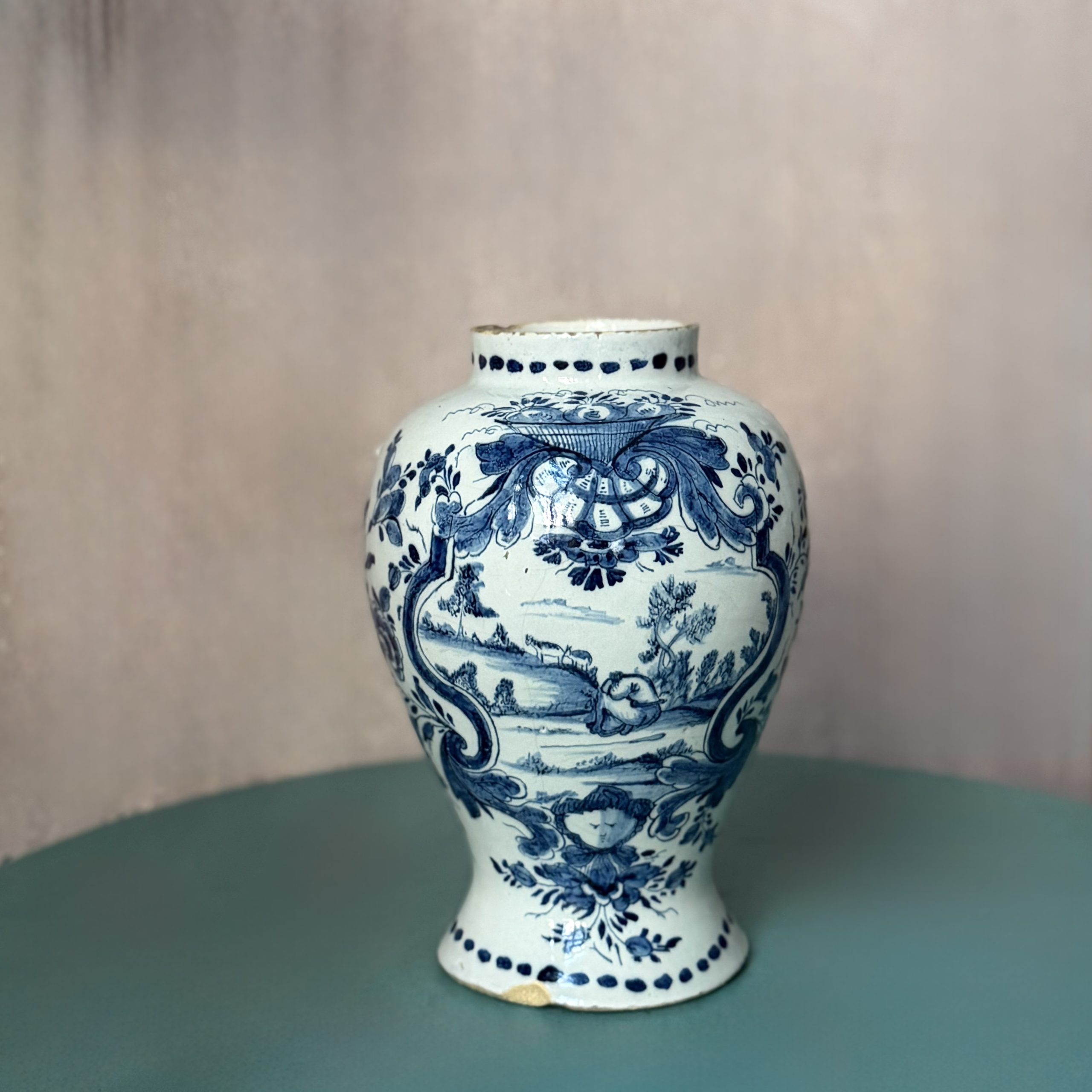 Vaso di Delft tondo