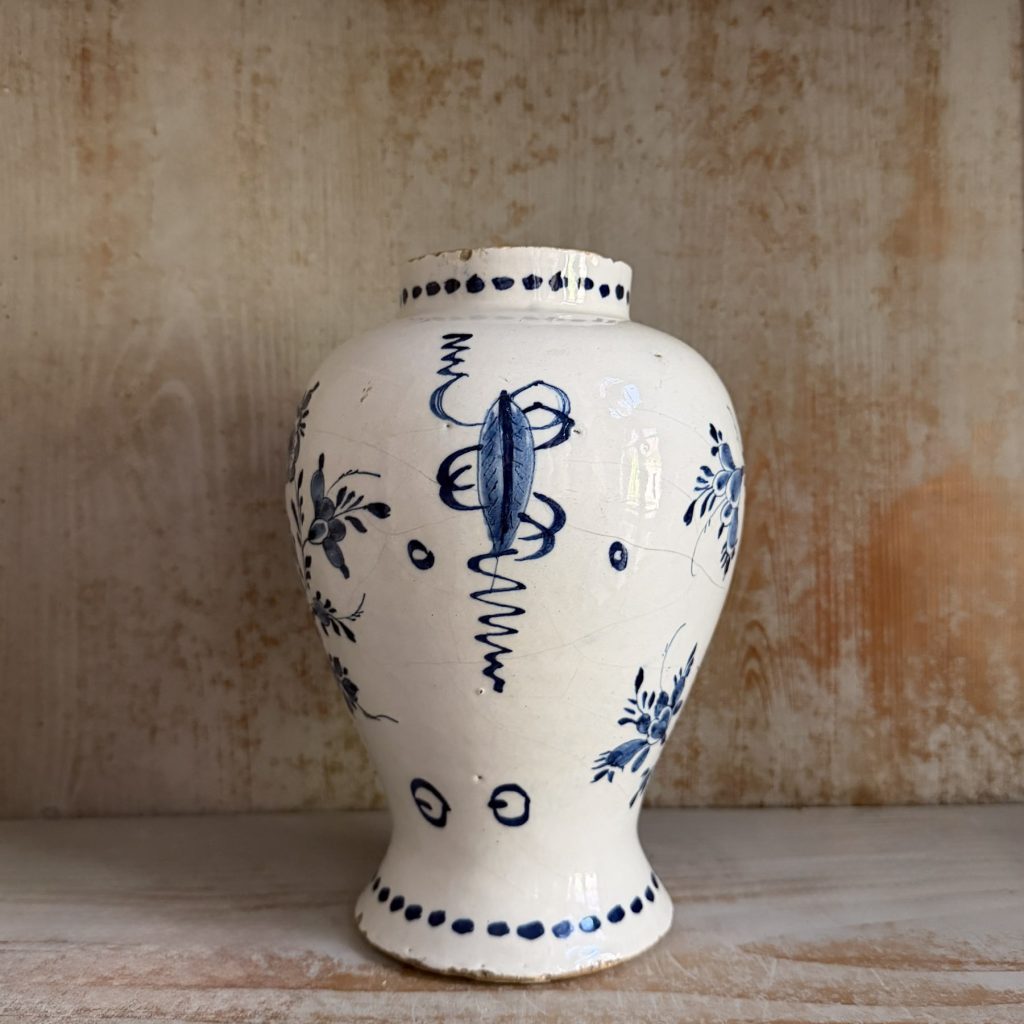 Vaso di Delft tondo