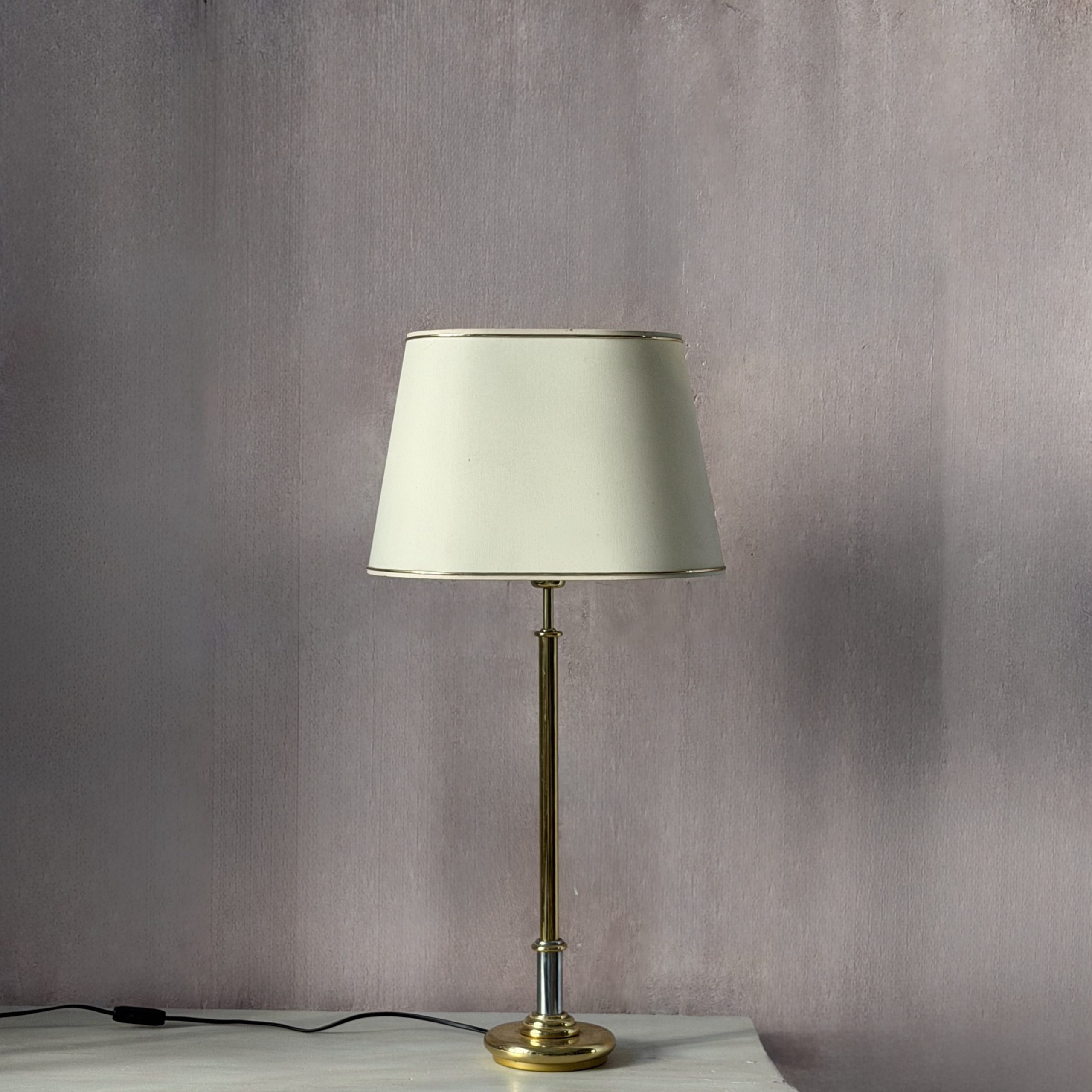 Lampada in ottone